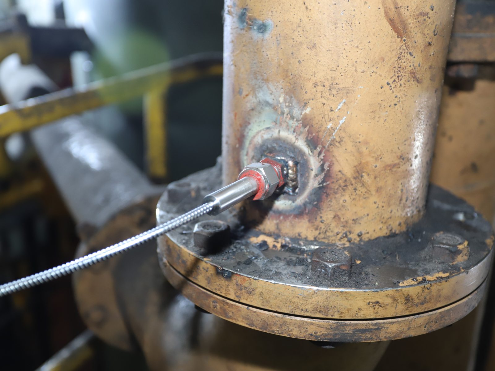 NIR INSPECTRA inline analyser installed on the crude oil line